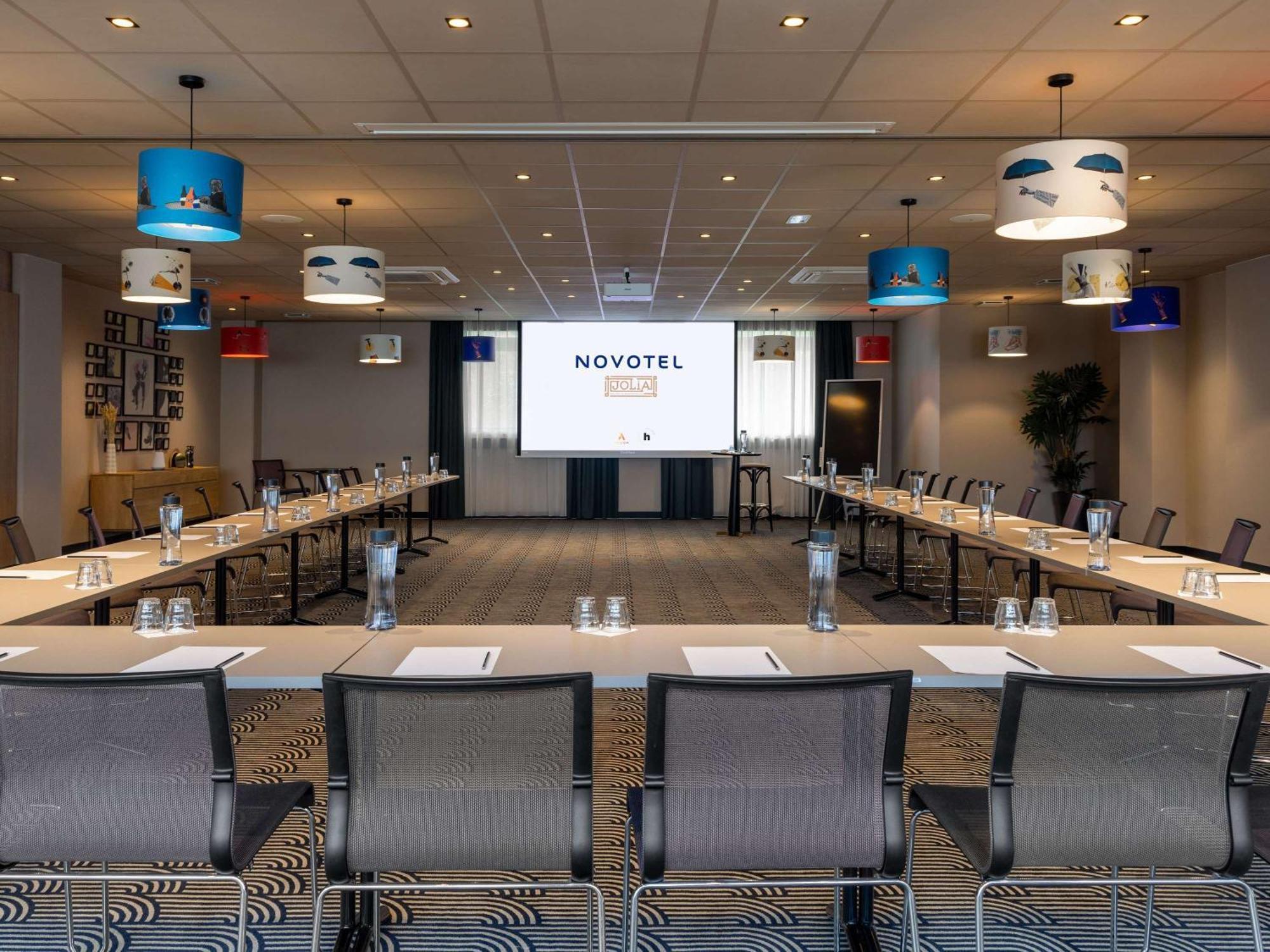 Novotel Paris Suresnes Longchamp Extérieur photo